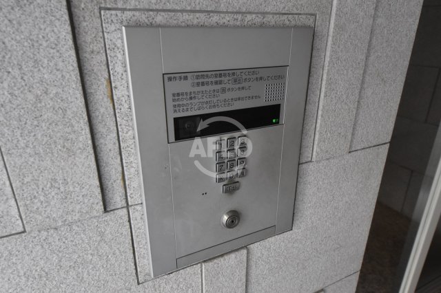 セキュリティ　レジュールアッシュ梅田LUXE（レジュールアッシュ梅田リュク