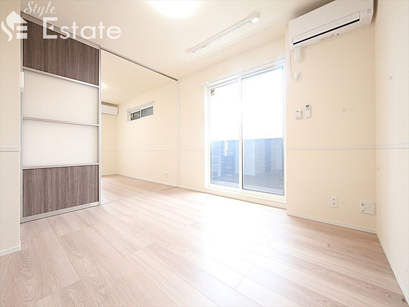 居室・リビング　リビング