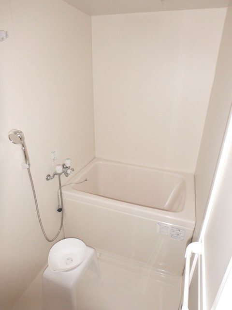 バス・シャワールーム　バスルーム