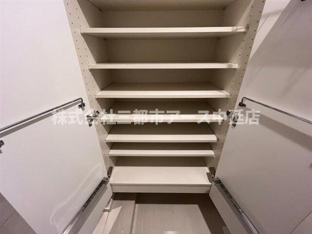 収納　品川イーストシティタワー