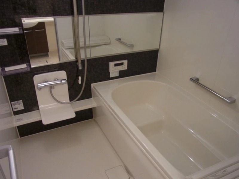 バス・シャワールーム　図面と現状に相違がある場合には現状を優先