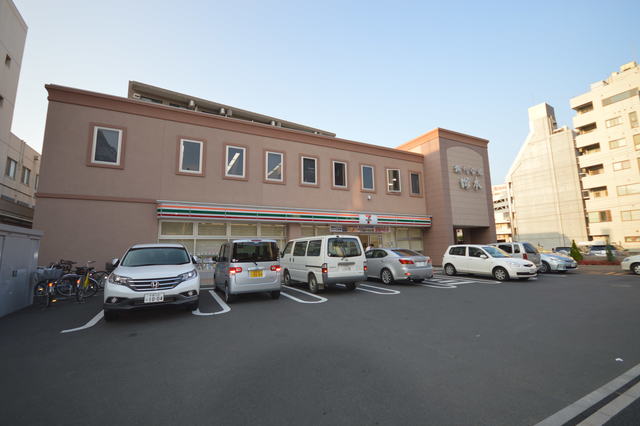 コンビニ　セブンイレブン千葉新田町店（コンビニ）まで511m