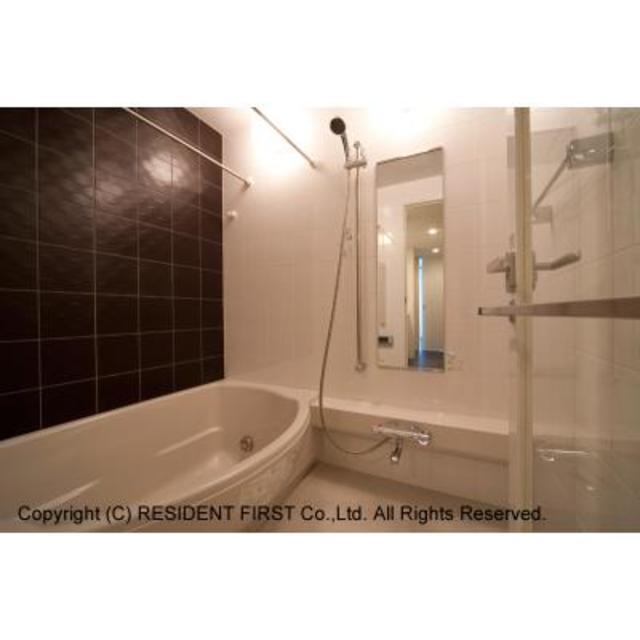 バス・シャワールーム　※写真は同タイプ住戸です。