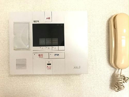 セキュリティ　SECOM