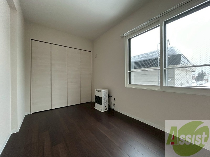 その他部屋・スペース　寝室です。部屋をどう使うかはあなた次第です！