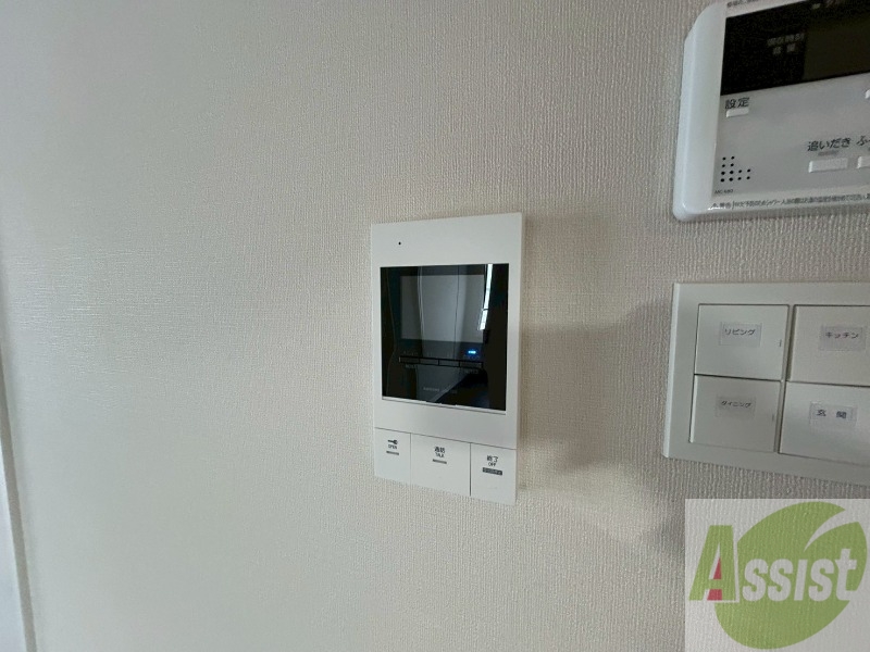 セキュリティ　ＴＶモニター付インターホンです。来客者の顔が見えるので安心！