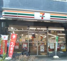コンビニ　セブンイレブン台東駒形1丁目店（コンビニ）まで176m