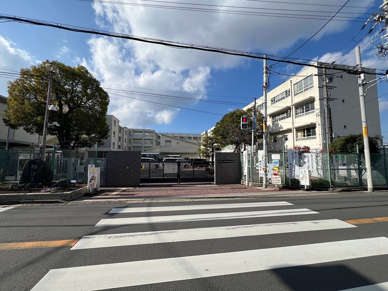 小学校　堺市立東百舌鳥小学校（小学校）まで95m