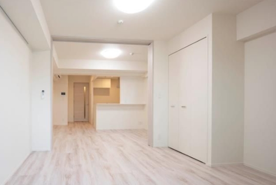 居室・リビング　☆明るい居室☆