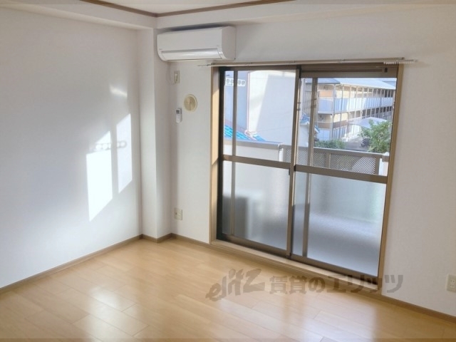 居室・リビング　洋室