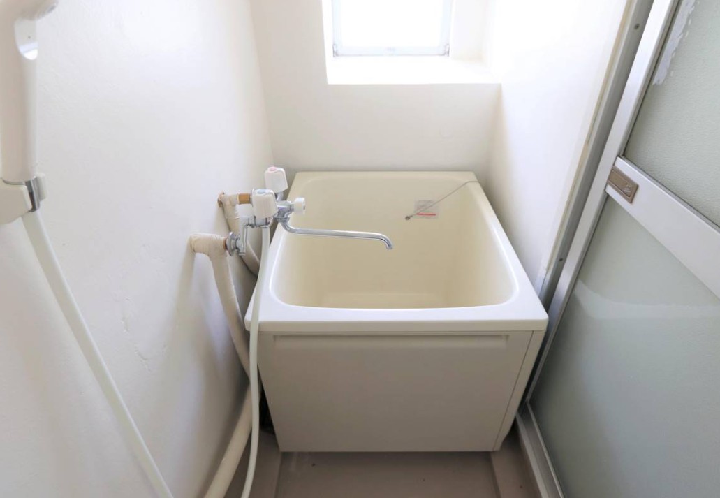 バス・シャワールーム　同タイプ写真です