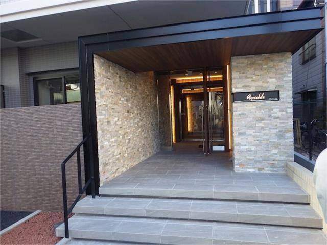 エントランス　オートロック付き