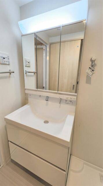 洗面設備　独立洗面台