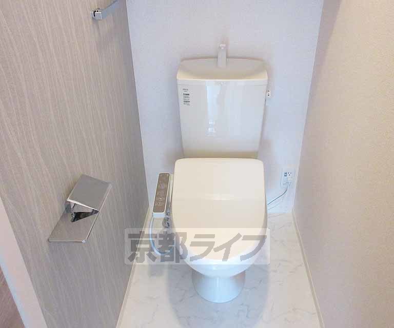 トイレ　ウォシュレット付きのトイレです！