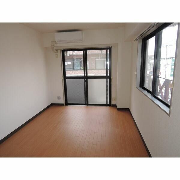 居室・リビング　お部屋探しはタウンハウジングへ♪