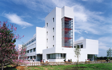 大学・短大　拓殖大学八王子キャンパス（大学・短大）まで526m