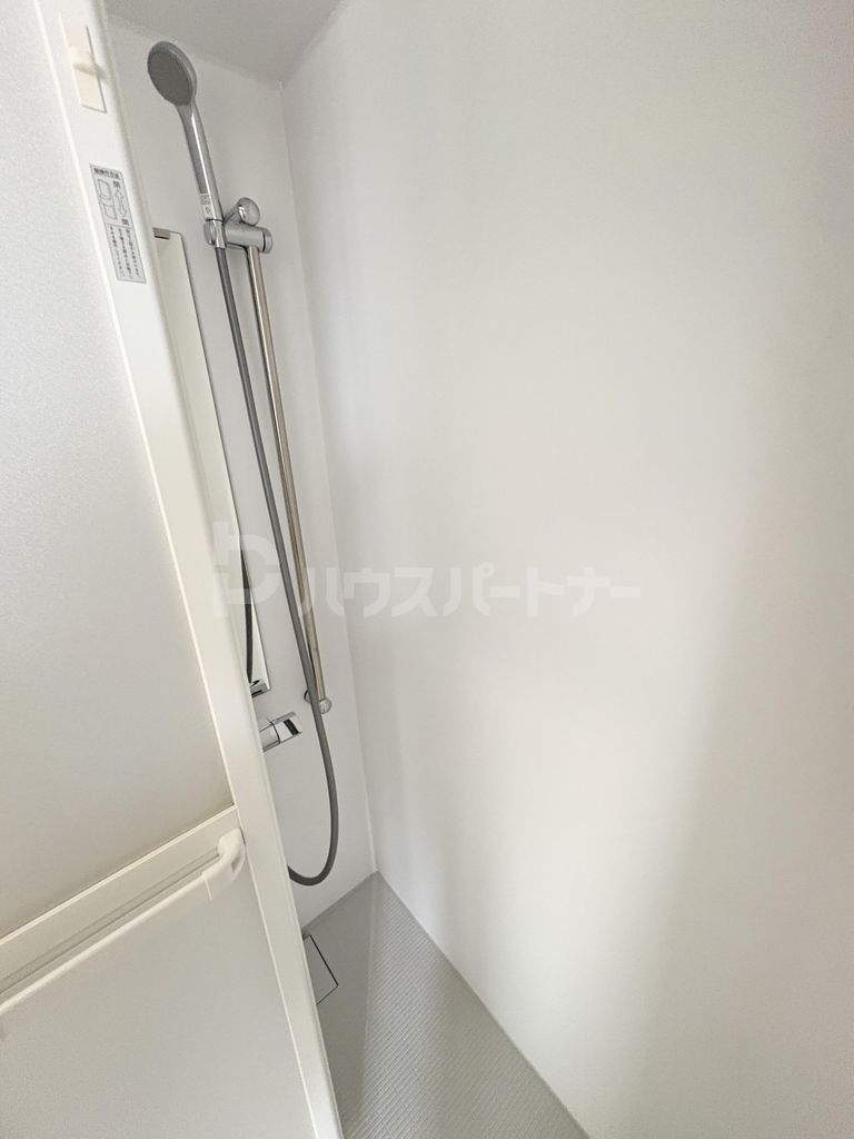 バス・シャワールーム　シャワールーム