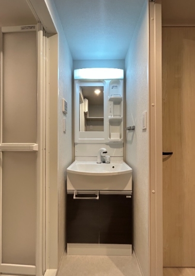 洗面設備　☆嬉しい独立洗面台☆