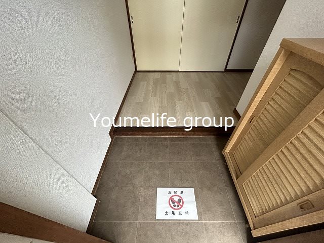 玄関　モデルルーム（別部屋）