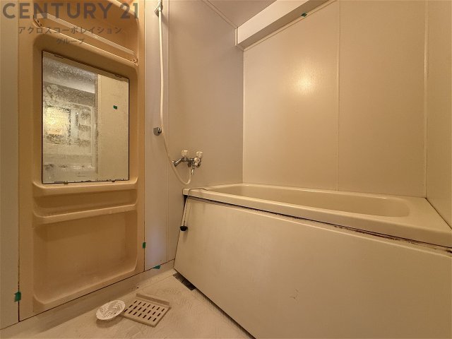 バス・シャワールーム　シンプルで機能的なユニットバスです！