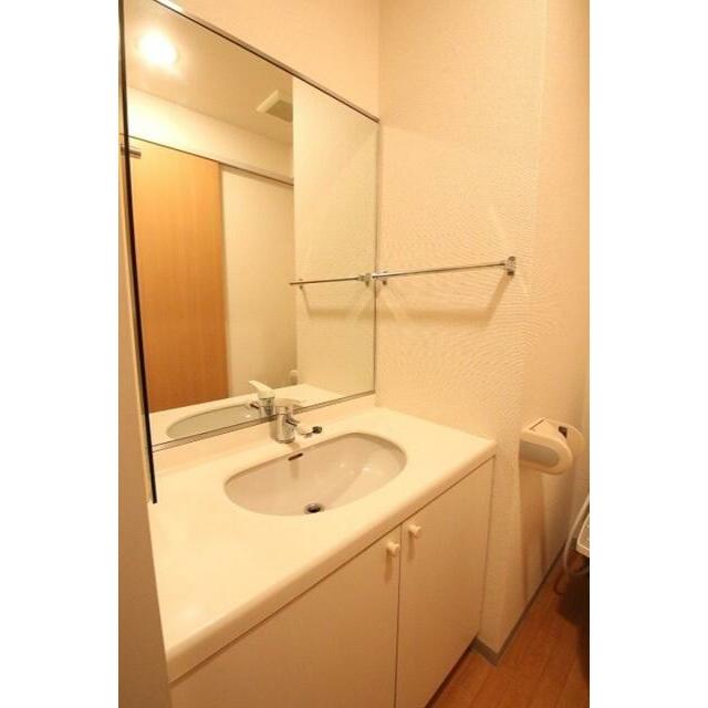 洗面設備　同仕様