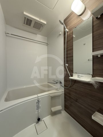 バス・シャワールーム　Alivis放出　浴室