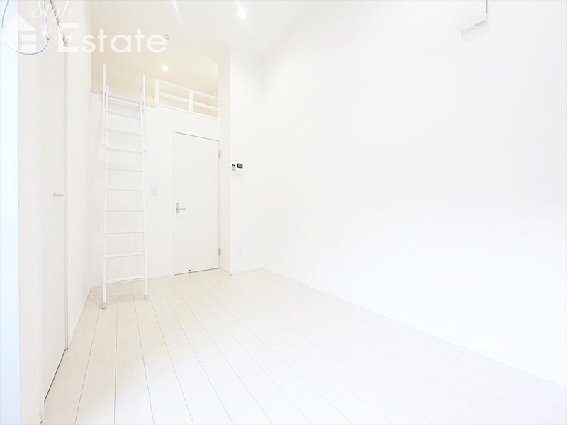 居室・リビング　内装