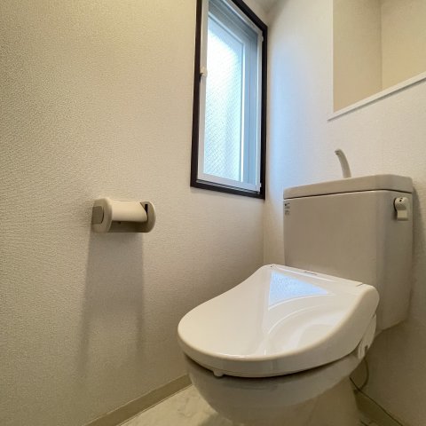 トイレ　同仕様タイプです