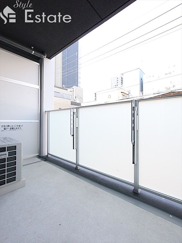 バルコニー　バルコニー