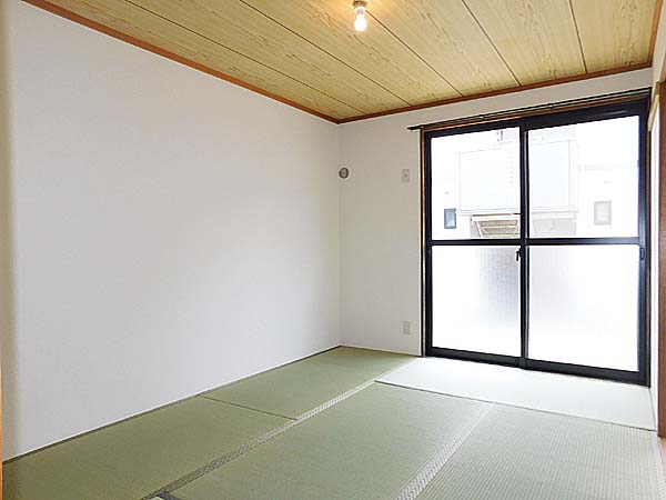 その他　和室6帖！押入もあります！