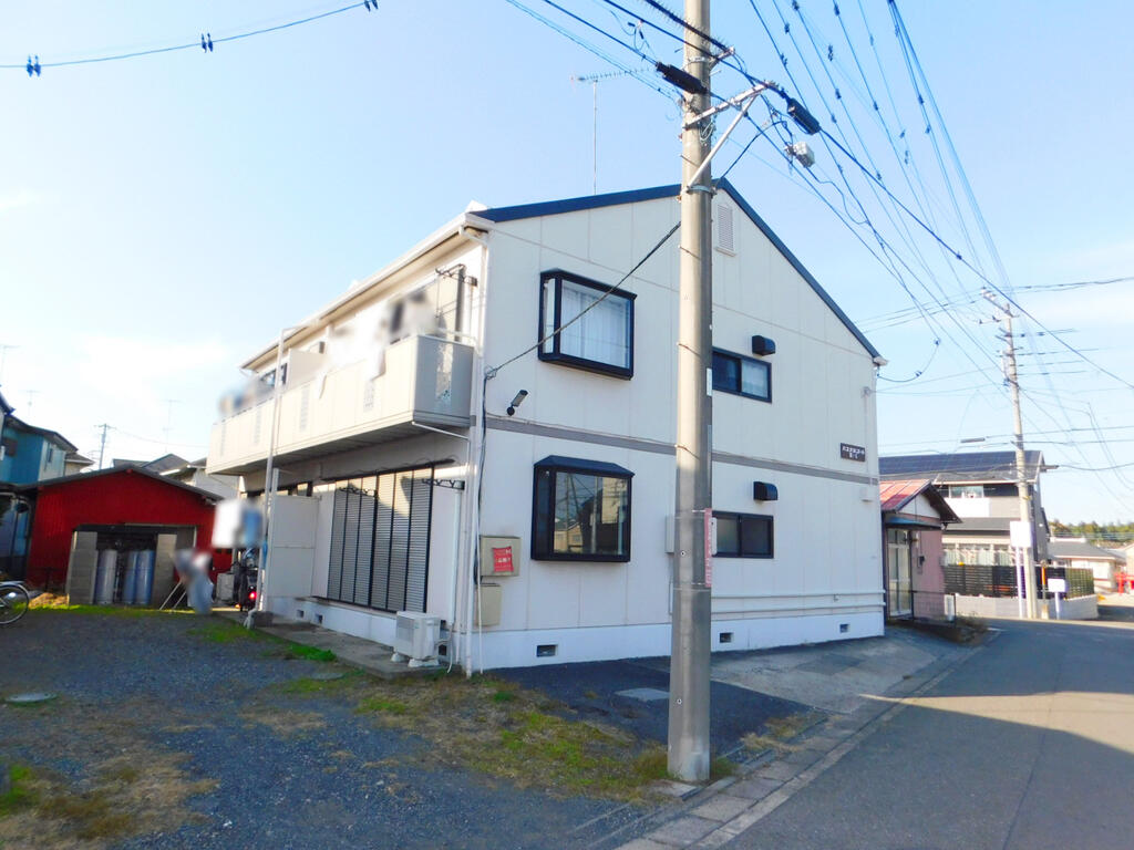 建物外観　敷0礼0で初期費用がお得！設備充実の広々3DK！