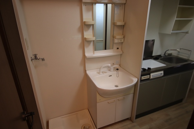 洗面設備　※別室の参考写真の為、現況優先です。