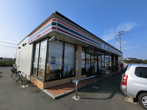 コンビニ　セブンイレブン 市原姉崎新田店（コンビニ）まで658m