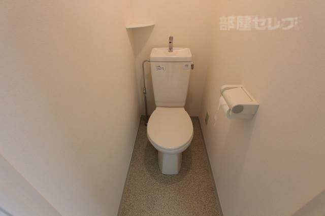 トイレ　ウォシュレットトイレに変更済み