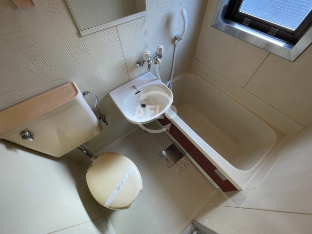 バス・シャワールーム　エスタイル難波西　浴室