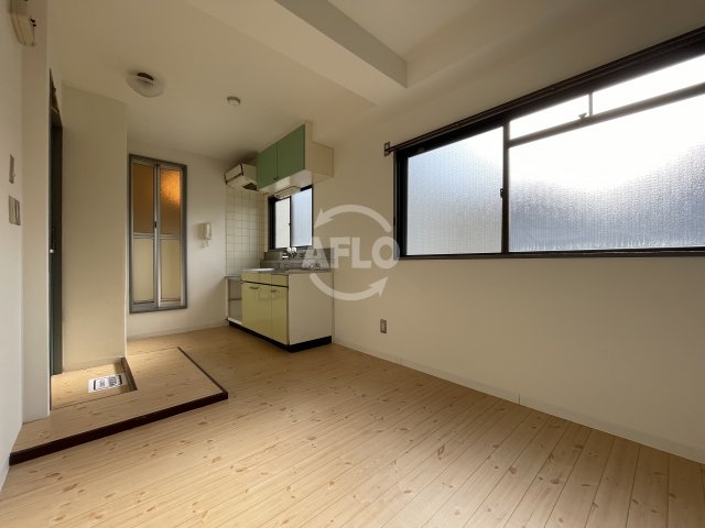 居室・リビング　エスタイル難波西　リビング