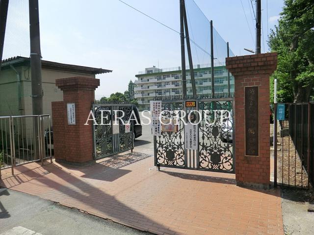 中学校　さいたま市立 白幡中学校（中学校）まで932m