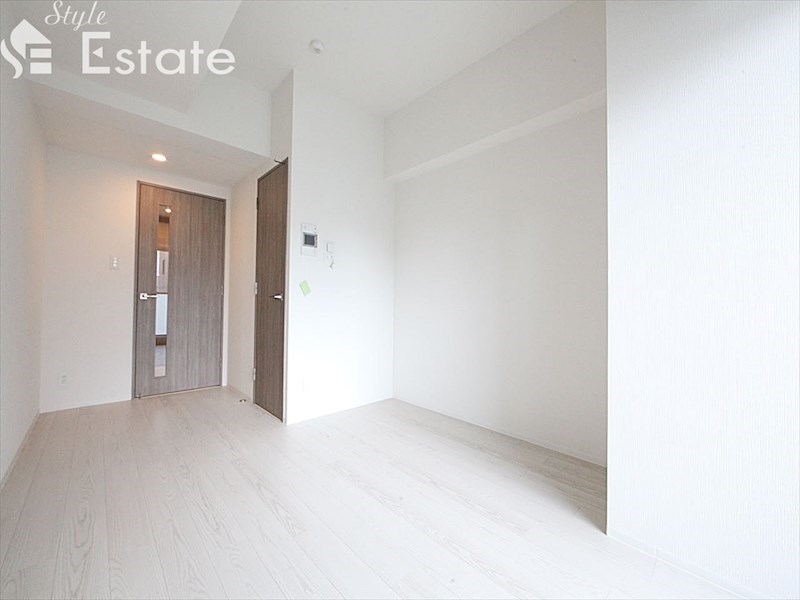 居室・リビング　内装