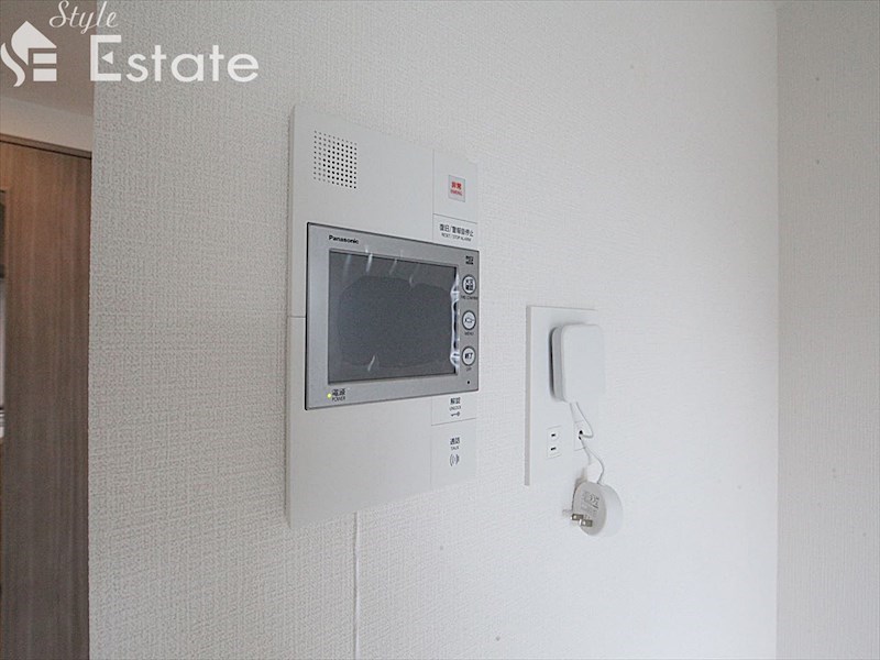 セキュリティ　モニター付きインターホン