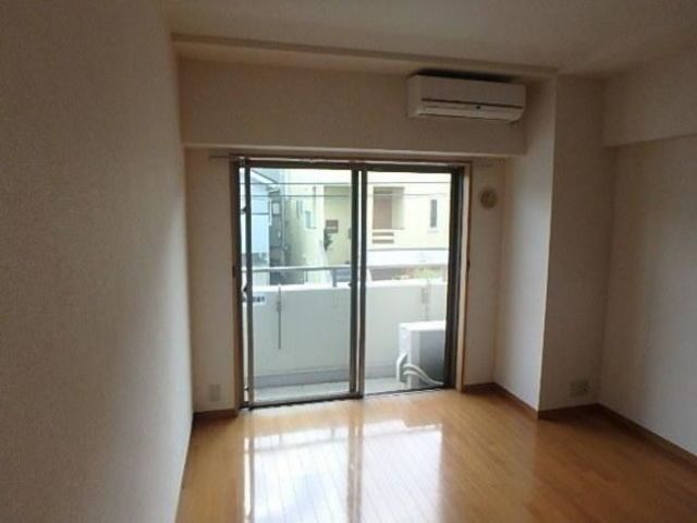 居室・リビング　居室