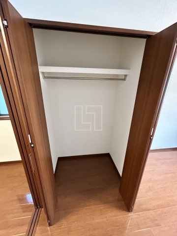 収納　プルミエール南本町　クローゼット