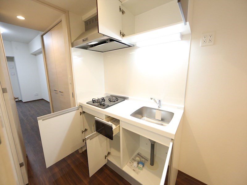 キッチン　システムキッチン（ガス2口コンロ付）