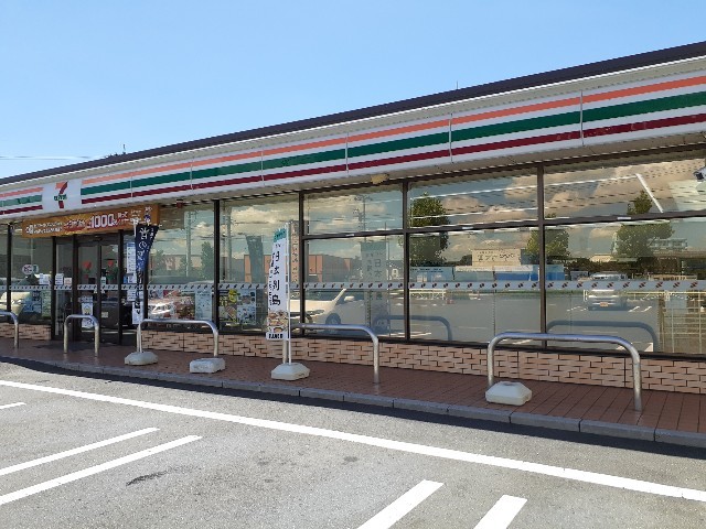 コンビニ　セブンイレブン磐田鳥之瀬店（コンビニ）まで950m