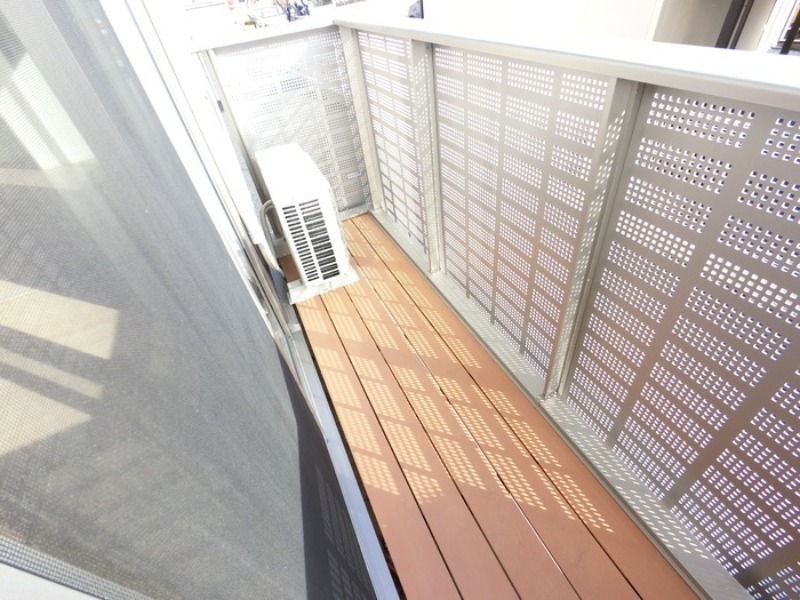 バルコニー　図面と現状に相違がある場合には現状を優先