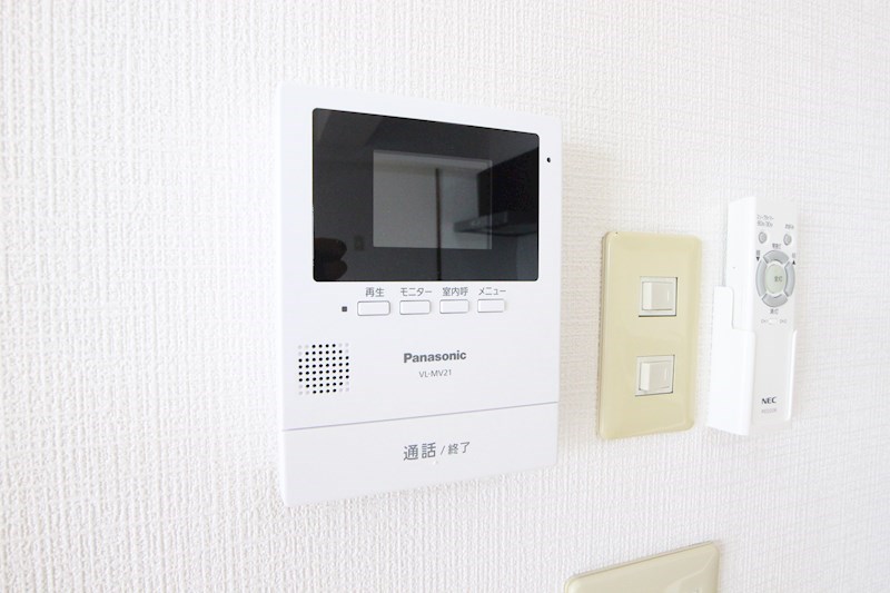 セキュリティ　写真は同物件の別号室です。