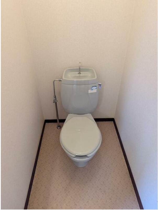 トイレ　落ち着いたトイレです