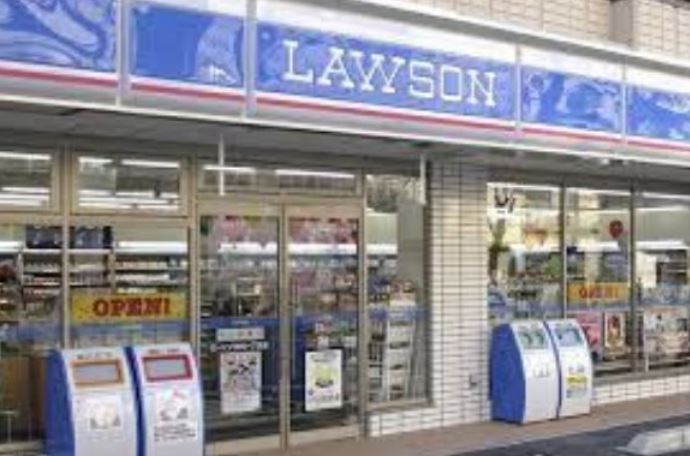 コンビニ　ローソン東糀谷3丁目店（コンビニ）まで358m