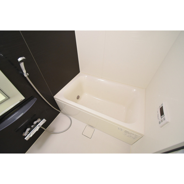 バス・シャワールーム　日々の暮らしに欠かせないお風呂です