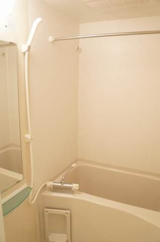 バス・シャワールーム　リブリ・ＮａＮａの風呂