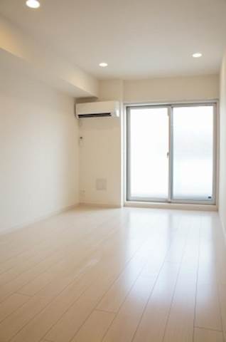 居室・リビング　リブリ・ＮａＮａの洋室